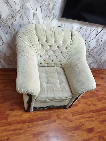 divan koşesi: İşlənmiş, Klassik divan, 2 kreslo, Divan, Bazasız, Açılan — 2