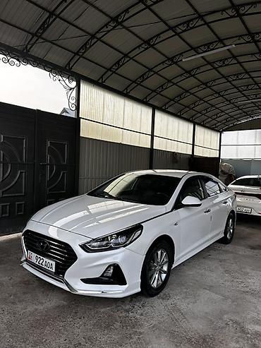 Hyundai: Hyundai Sonata: 2018 г., 2 л, Автомат, Газ, Седан at lalafo.kg — 4 Hyundai: Hyundai Sonata: 2018 г., 2 л, Автомат, Газ, Седан — 4