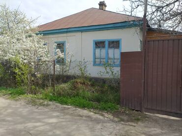 бишкек дом продажа: 80 м², 5 комнат, Старый ремонт Без мебели