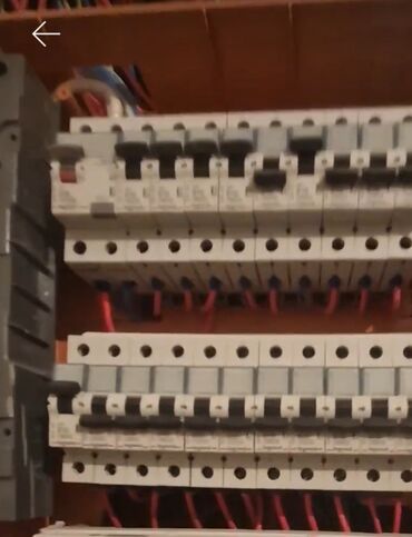 Digər ixtisaslar: Elektirik Santexnik işlərini mükəmməl şəkildə istəyənlər müraciət edə — 4