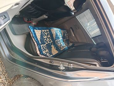 хонда гибрит: Honda Insight: 2010 г., 1.3 л, Автомат, Гибрид, Хэтчбэк
