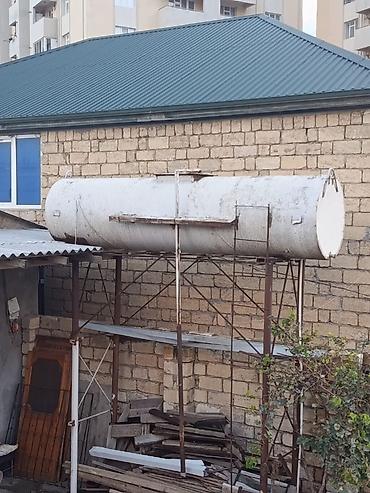 ucuz samavarlar: Endirim olacağ 3,5ton 4m uzunluğu Metall su/yanacaq çəni və dayaq — 4