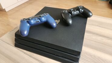 çaydan satışı: 🎮 PlayStation 4 Pro – 1TB (USA-dan gətirilib) 🎮 Satılır işlənmiş PS4