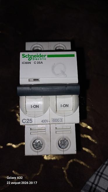 Schneider Electric Elektrik avtomat, 1 faza, 220 Vt, Kredit yoxdur, Ünvandan götürmə