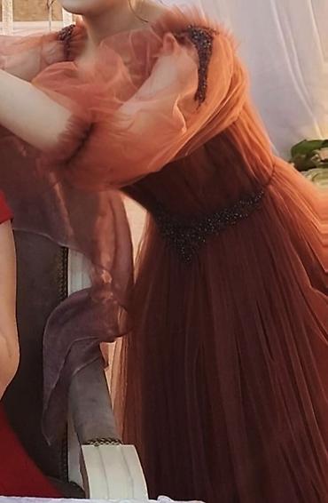 nisan xoncalari: Ziyafət və ya nişan geyimi.Bir dəfə nişana geyinilib.Qolları — 2