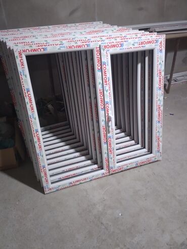 Fortoçkalar: Təzə plastik pəncərələr satılır.ölçüsü 1 in 1 ə olanlar 80 manat. 1 in — 5