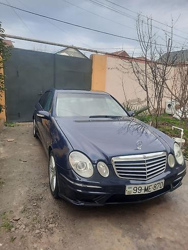 Mercedes-Benz: Mercedes-Benz E-Class: 2.7 l | 2002 il Sedan — 3