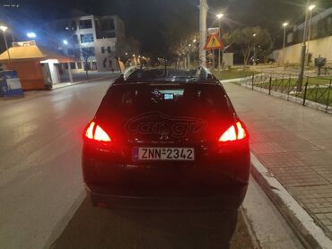 Peugeot: Peugeot 2008: 1.2 l. | 2016 έ. 209000 km. SUV/4x4 — 1