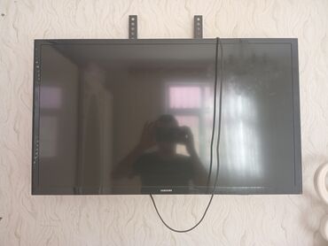 Kompüter, noutbuk və planşetlər: Samsung divar tipli televizor - Marka: Samsung - Ekran ölçüsü