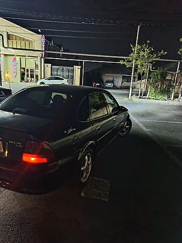 vectra b stop: Opel Vectra: 2 l | 1998 il 358000 km Sedan — 2