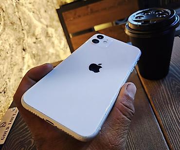 Apple iPhone: IPhone 11, Б/у, 128 ГБ, Белый, Защитное стекло, 69 % — 12