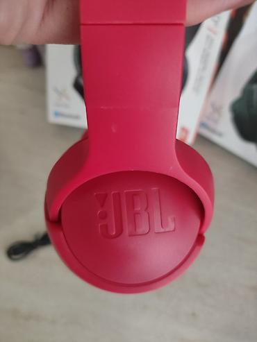 Qulaqcıqlar: JBL Tune seriyası simsiz qulaqlıqlar Model: JBL Tune 510BT və Tune — 8