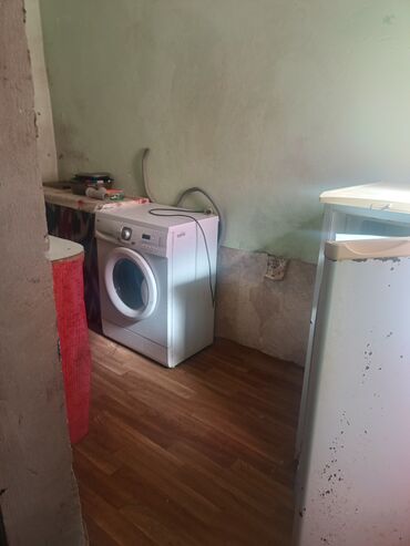 Uzunmüddətli kirayə mənzillər: Tecılı kirayə verilir.esyalidir,internetisuyu,işığı,qazı var.bine -da lalafo.az — 10 Uzunmüddətli kirayə mənzillər: Tecılı kirayə verilir.esyalidir,internetisuyu,işığı,qazı var.bine — 10