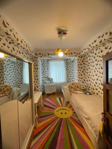 Yeni tikili: 3 otaqlı, Yeni tikili, m. Xalqlar Dostluğu, 144 kv. m — 2