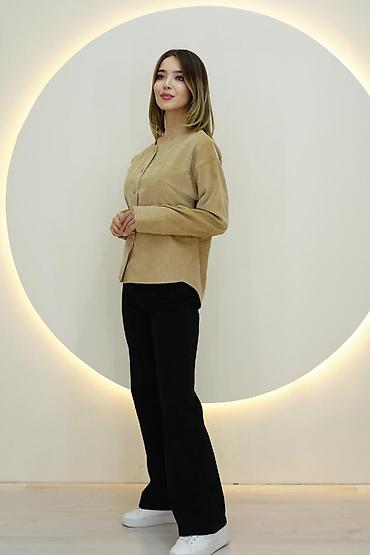 Демисезонные куртки: 🔥 РАСПРОДАЖА 🔥 Женские блузки из велвета и джинсовая ветровка Рукава — 18