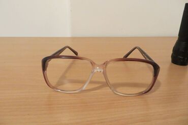 Glasses: DIOPTRIJSKE NAOCARE, oznaka 53x21 140 col 138 model PANACHE,dobijene