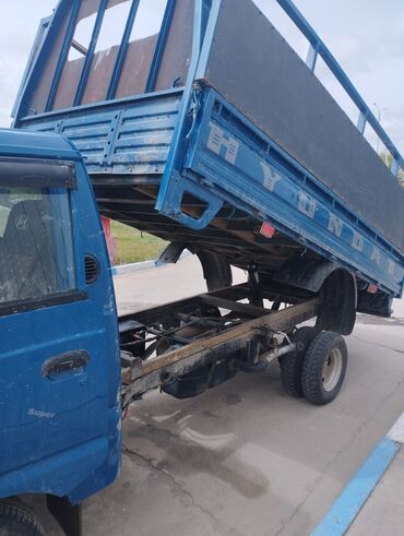 машины хундай: Грузовик, Hyundai, Стандарт, 3 т
