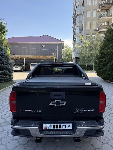выхлопы: Chevrolet Colorado: 2020 г., 3.6 л, Автомат, Бензин, Пикап — 7