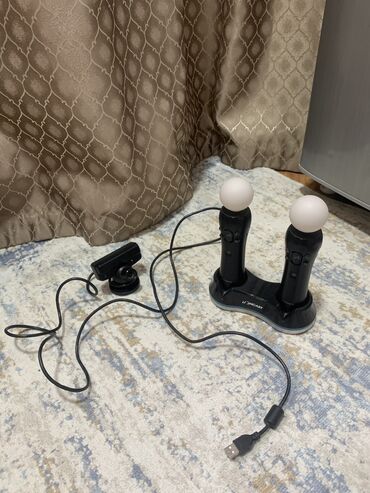 игры пс 3: PlayStation Move + камера PS Eye + зарядная станция (PS3) Описание