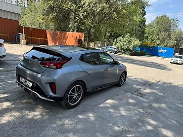 Транспорт: Hyundai Veloster: 2018 г., 1.6 л, Автомат, Бензин, Хэтчбэк — 6