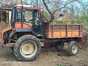 015 maşını: Traktor çox az sürülüb cəmi 124 saat işləyib — 10