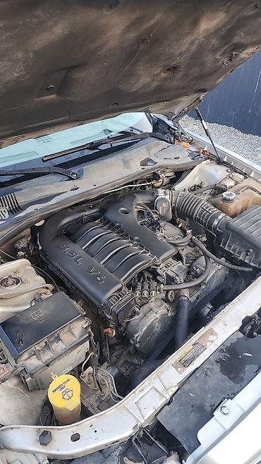 step 2: Chrysler 300C: 2006 г., Автомат, Седан — 7