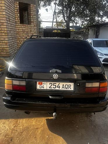 Volkswagen: Volkswagen Passat: 1990 г., 1.8 л, Механика, Бензин, Универсал — 4