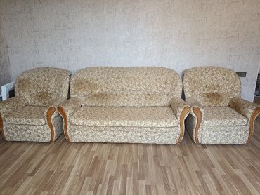 Divan və kreslo dəstləri: Klassik divan, Divan — 3