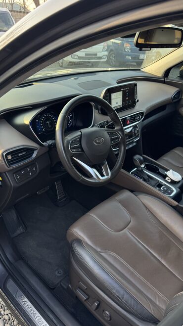 Hyundai: Hyundai Santa Fe: 2018 г., 2.2 л, Автомат, Дизель, Кроссовер — 5