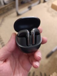 redmi 9c kabrolari: Salam. Xiaomi Buds 4, yenidir, 160 manata alınıb, çox effektli səsi