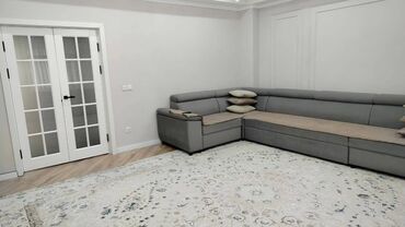 Продажа квартир: 3 комнаты, 110 м², Индивидуалка, 4 этаж, Евроремонт