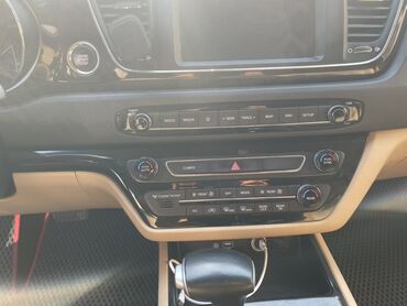 Kia: Kia Carnival: 2019 г., 2.2 л, Автомат, Дизель, Минивэн — 5