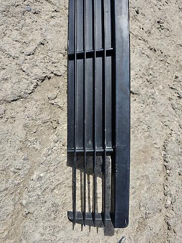 Бампер и комплектующие: Заглушка бампера BMW, Б/у, Оригинал — 16