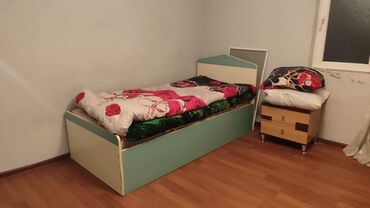 Masalar və oturacaqlar: Çarpayılar