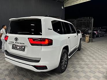 alba: Toyota Land Cruiser: 2022 г., 0.5 л, Автомат, Бензин, Внедорожник — 5
