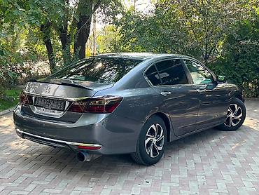 2016: Honda Accord: 2017 г., Автомат, Бензин, Седан — 4