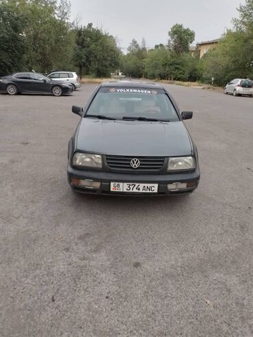 volkswagen vento бишкек: Volkswagen Vento: 1993 г., 1.8 л, Механика, Бензин, Седан