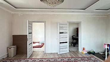 Продажа коттеджей и домов: Срочно срочно 🔥🔥🔥 Продаю дом г. Бишкек. Район верхний Токольдош, ул — 13