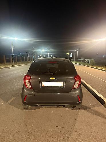 облегченные: Chevrolet Spark: 2018 г., 1 л, Автомат, Бензин, Хэтчбэк — 4