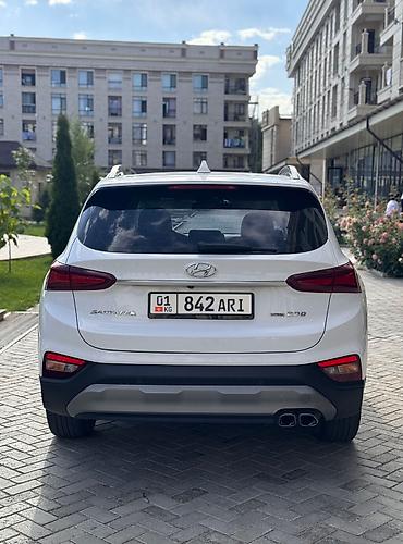 9 c: Прокат Hyundai Santa Fe 2020 года выпуска, объем двигателя 2.0 дизель — 5