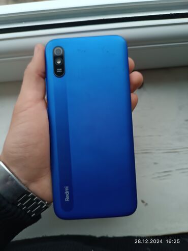 телефон fly era energy 2: Xiaomi Redmi 9A, 4 ГБ, цвет - Голубой