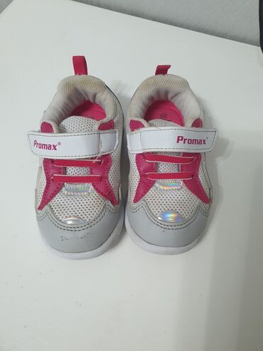Детская обувь: Кроссовки Promax, 22 размер, Турция, брали в Магазине Бебетом. Очень