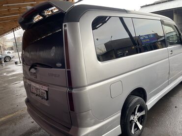 Honda: Honda Stepwgn: 2001 г., 2 л, Автомат, Бензин, Минивэн — 9