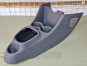 Детали салона: Сenter console Toyota 2005 г., Б/у, Оригинал, Германия — 2