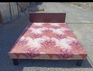 Çarpayılar: Kravat Təzə hazırları var Bir nəfərlik kravat 60 manat İki nəfərlik — 7