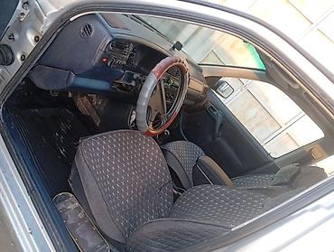 Volkswagen: Volkswagen Vento: 1993 г., 1.8 л, Механика, Седан — 17