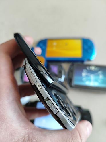 psp 2000: Sony PSP GO N1004 modeli Cihaz yaxşı vəziyyətdədir. Batareya super — 10