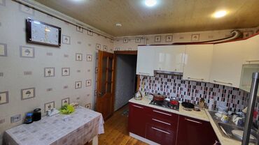 Köhnə tikili: Bakı, 3 otaqlı, Köhnə tikili, m. Xalqlar Dostluğu, 80 kv. m — 11