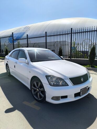 Toyota: Toyota Crown: 2004 г., 3 л, Автомат, Бензин, Седан — 18