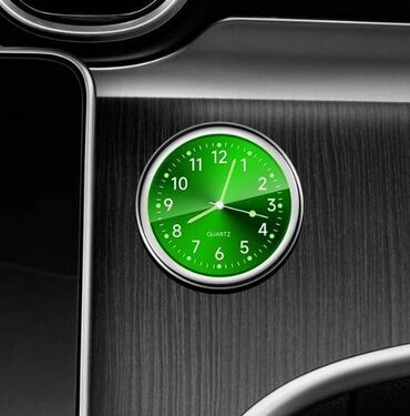 Antikvarni satovi: Sat za automobil - zeleni Izuzetno lep dodatak za Vaš automobil